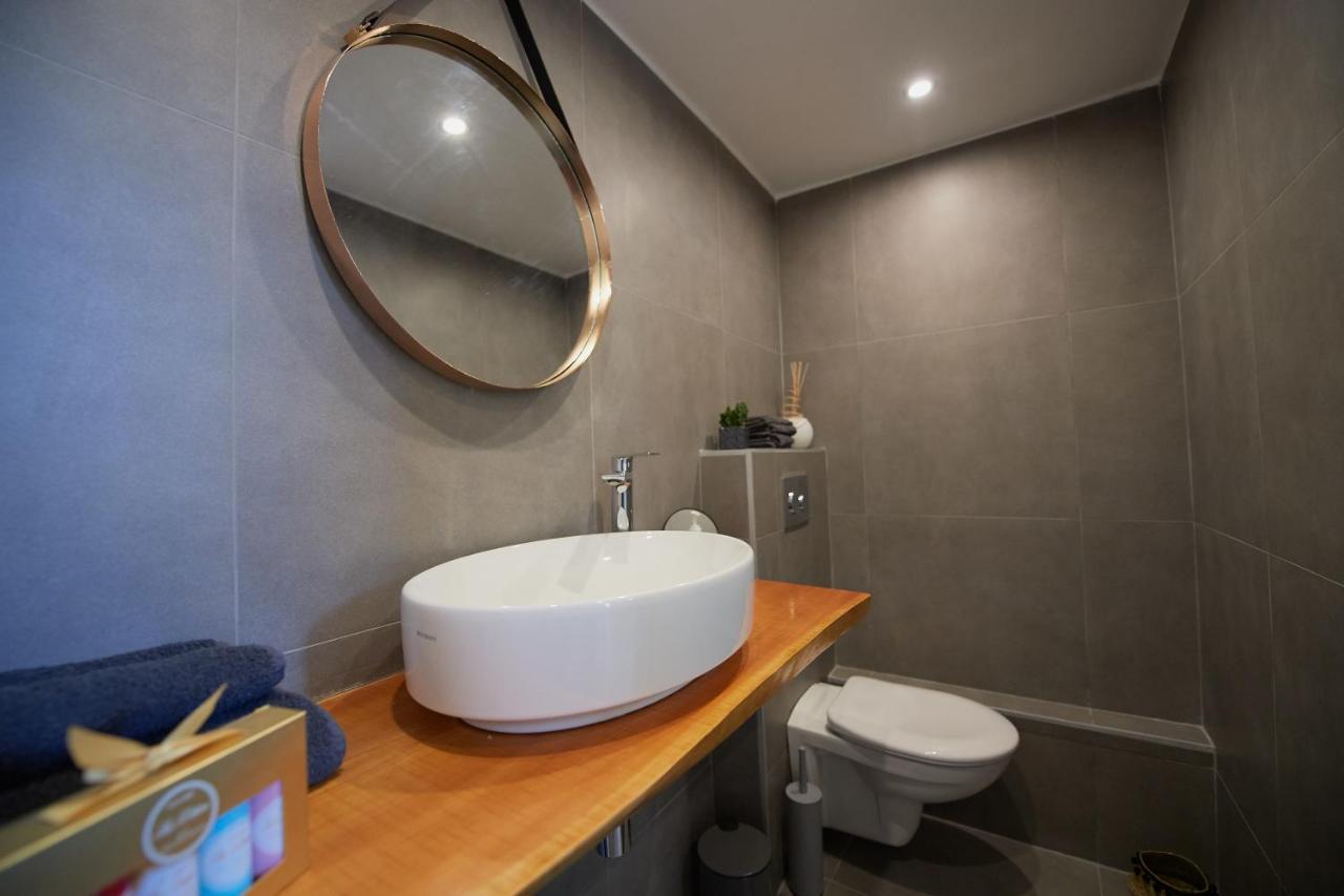6 Rue Coste Corail * Cannes